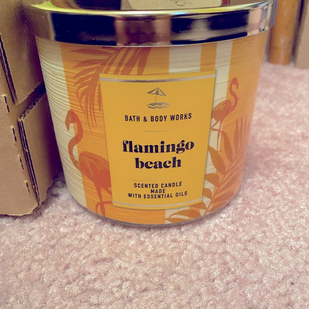 B&BW “Flamingo Beach” 3 wick candle